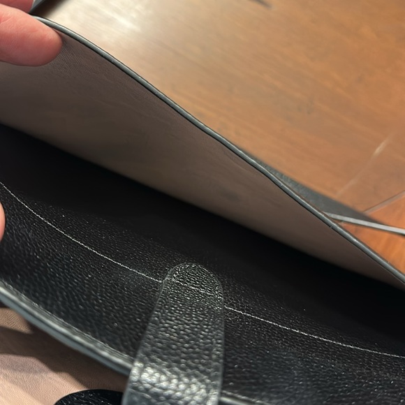 Rebecca Minkoff Black Crossbody Bag. Classic Feed Bag - Picture 5 of 7